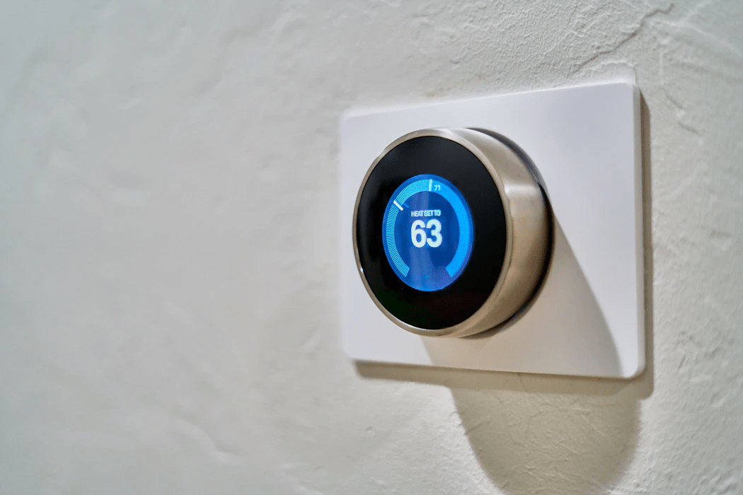thermostat displaying at 63